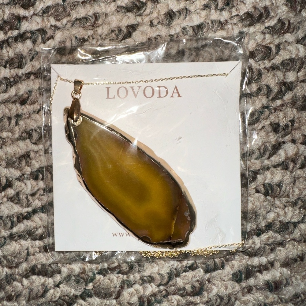 Lovoda necklace